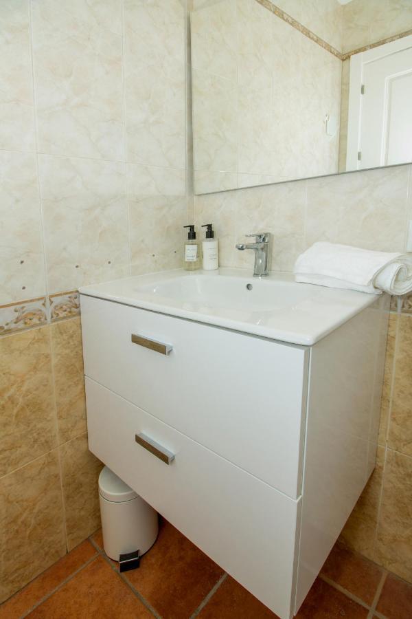 A Cozy And Elegant Townhouse Across The Beach Torre de Benagalbon Ngoại thất bức ảnh